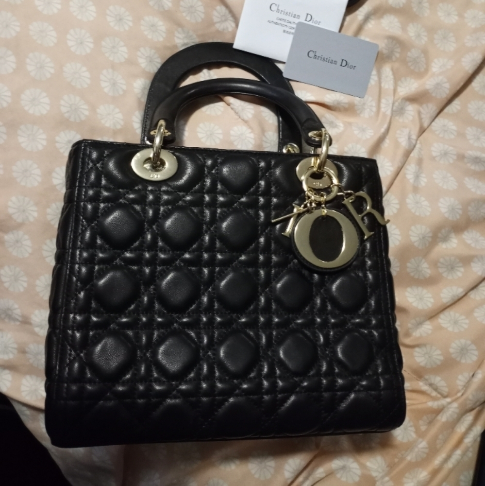 Women's Medium Black Christian Doir Crossbody Carry Purse